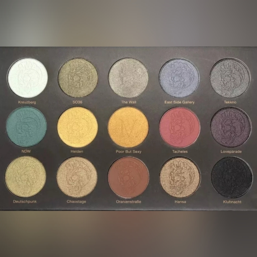 NEW Nomad X Berlin Underground Special Edition Intense Eyeshadow Palette 15 Pan